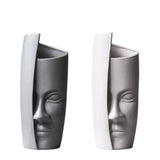 Művészi vázák arccal